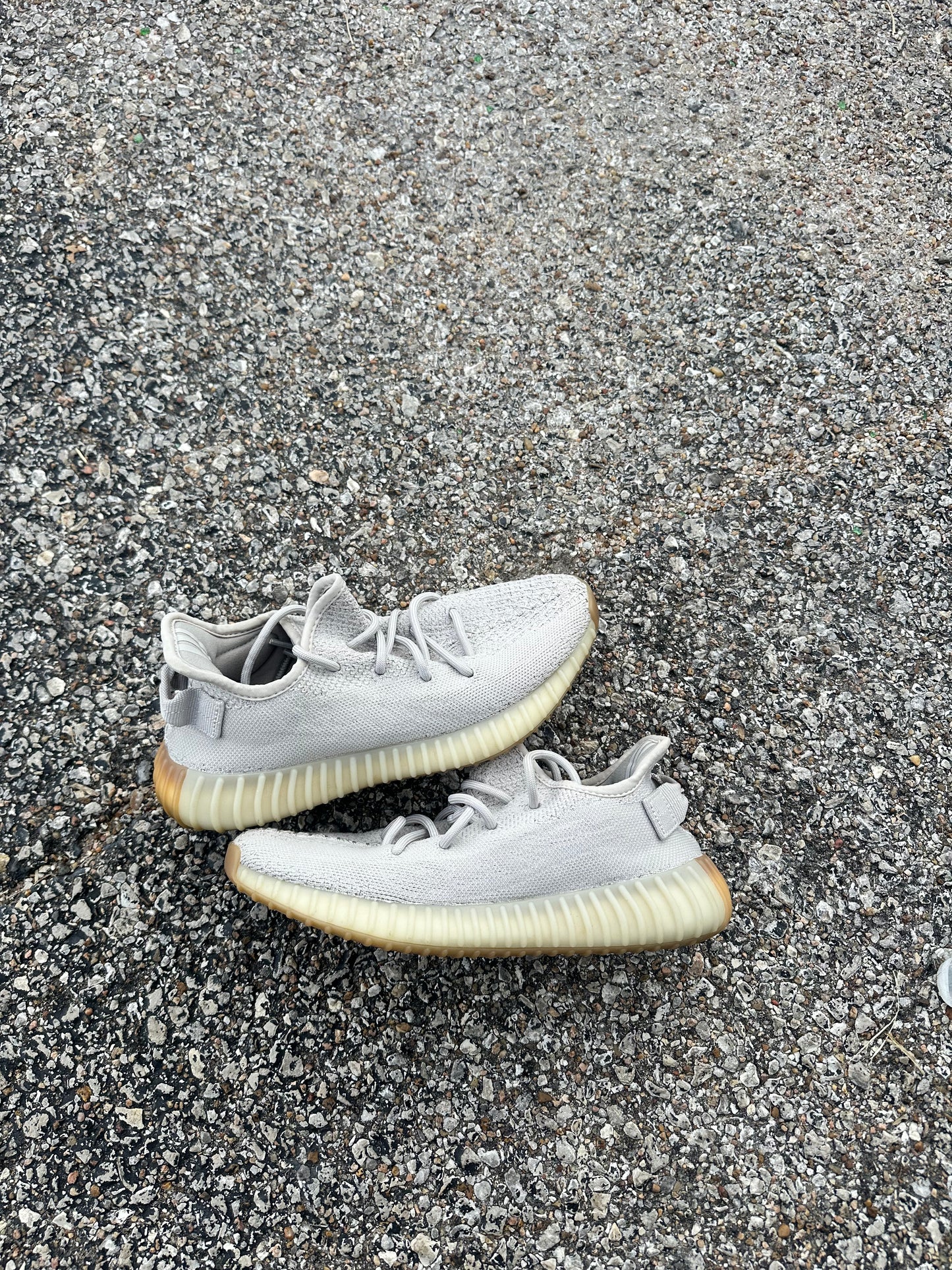 Yeezy 350 Sesame  Size 7.5